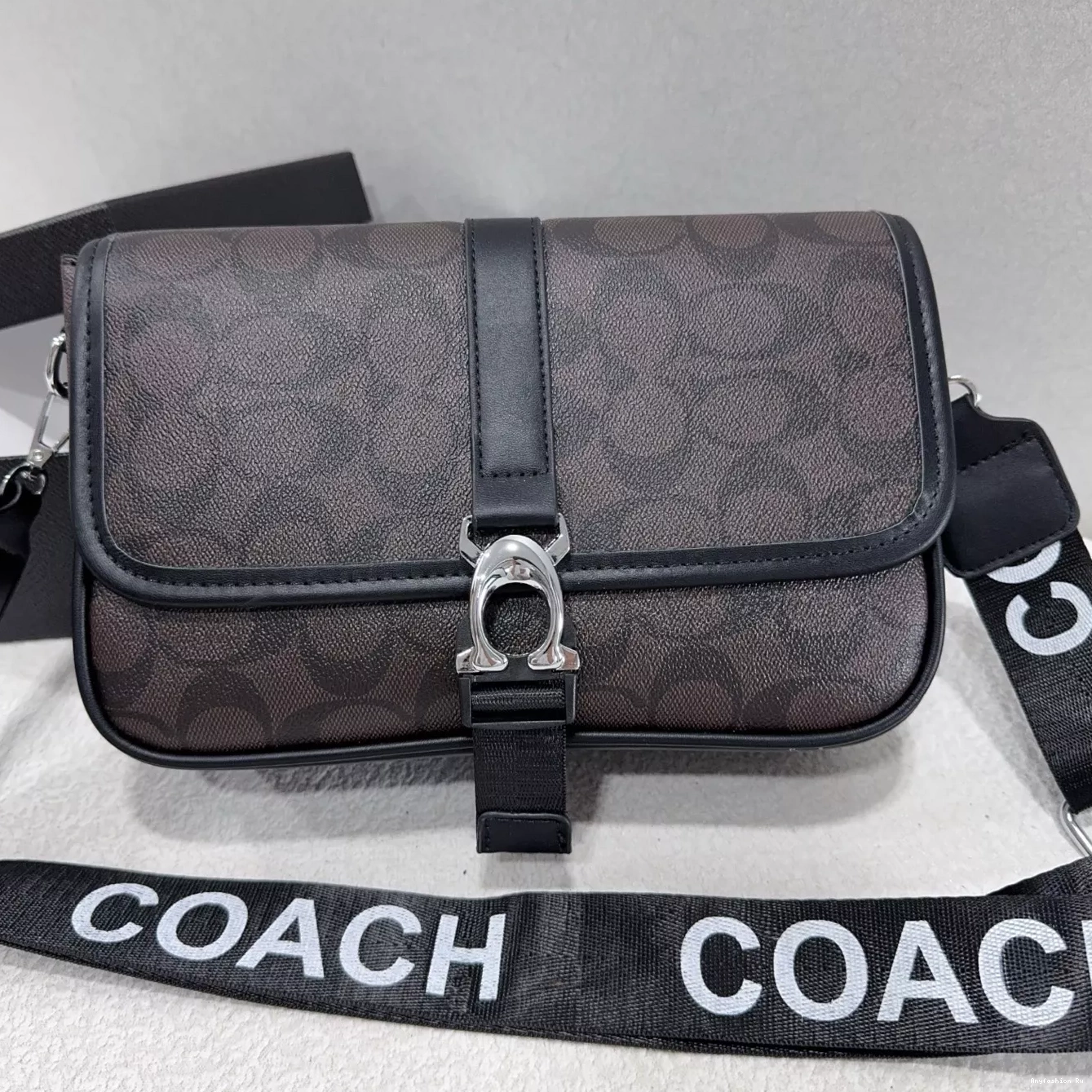 5811 Trendsetting Messenger Women Bag Coach For 0912